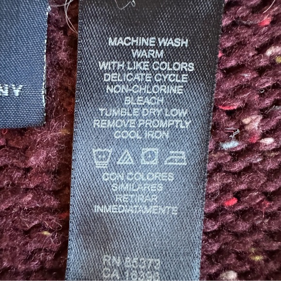 VTG Crazy Horse/liz Claiborne long sleeve zip up cardigan. Maroon. Size Large - Picture 7 of 9